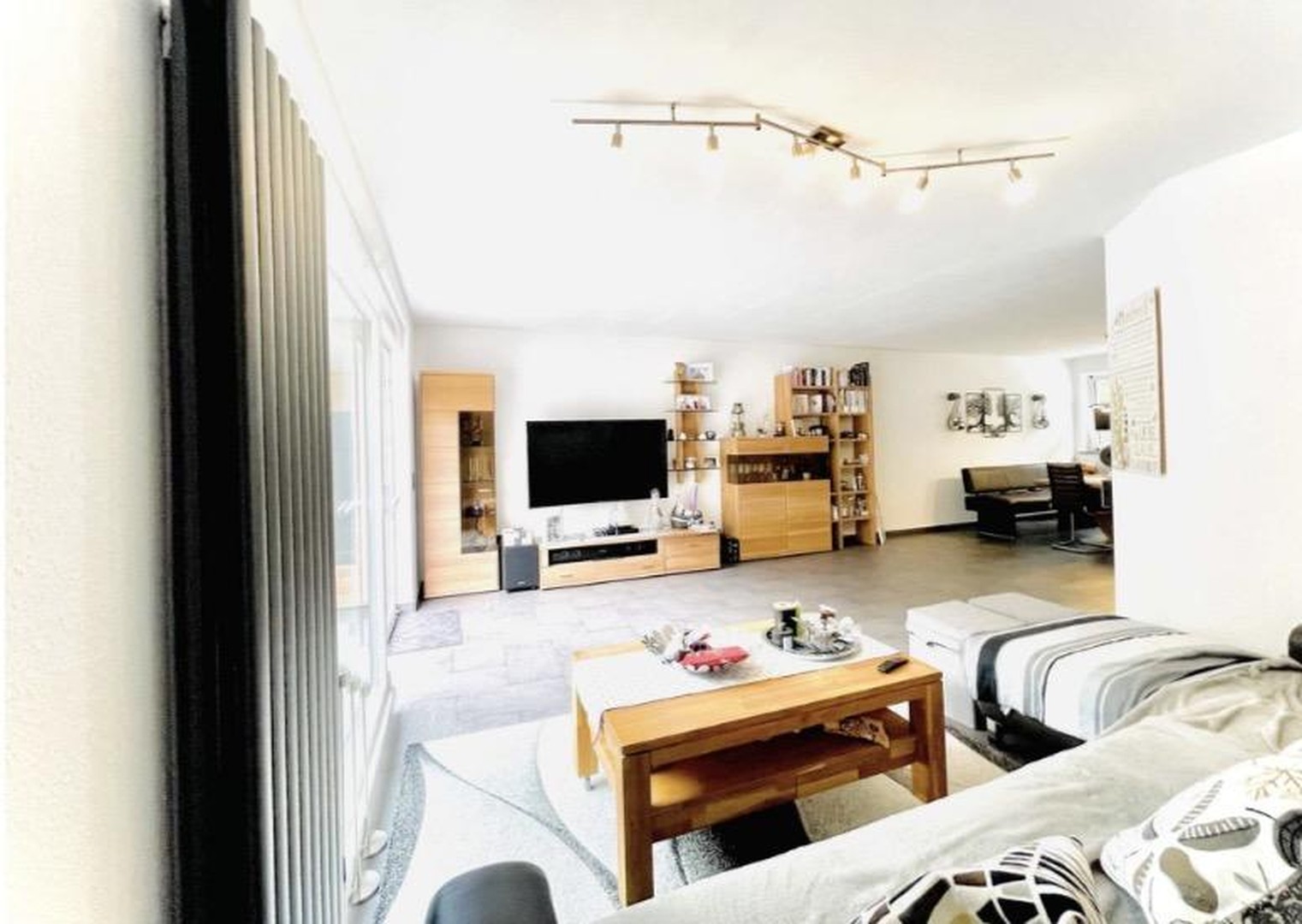 Modernisiertes EFH, EEK B, mit Terrasse, Dachterrasse & Garage – Wuppertal – Vorschaubild 9