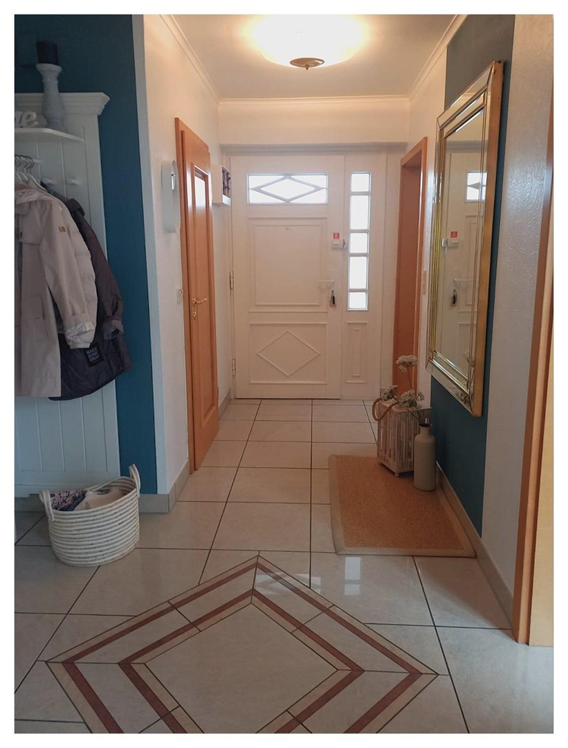Flachdachbungalow (Reihenendhaus) auf 546 qm Grundstück mit zwei Bädern, Garage und Carport – Weyhe – Vorschaubild 2