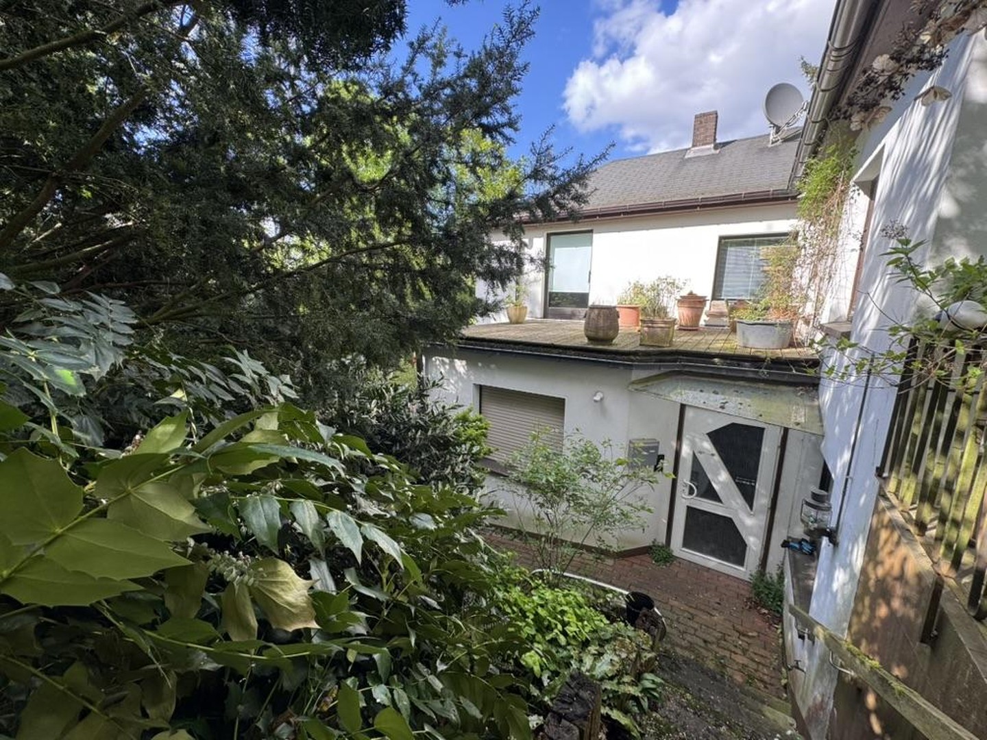 Freistehendes Einfamilienhaus mit Einliegerwohnung in Bergerhausen – Essen – Vorschaubild 27