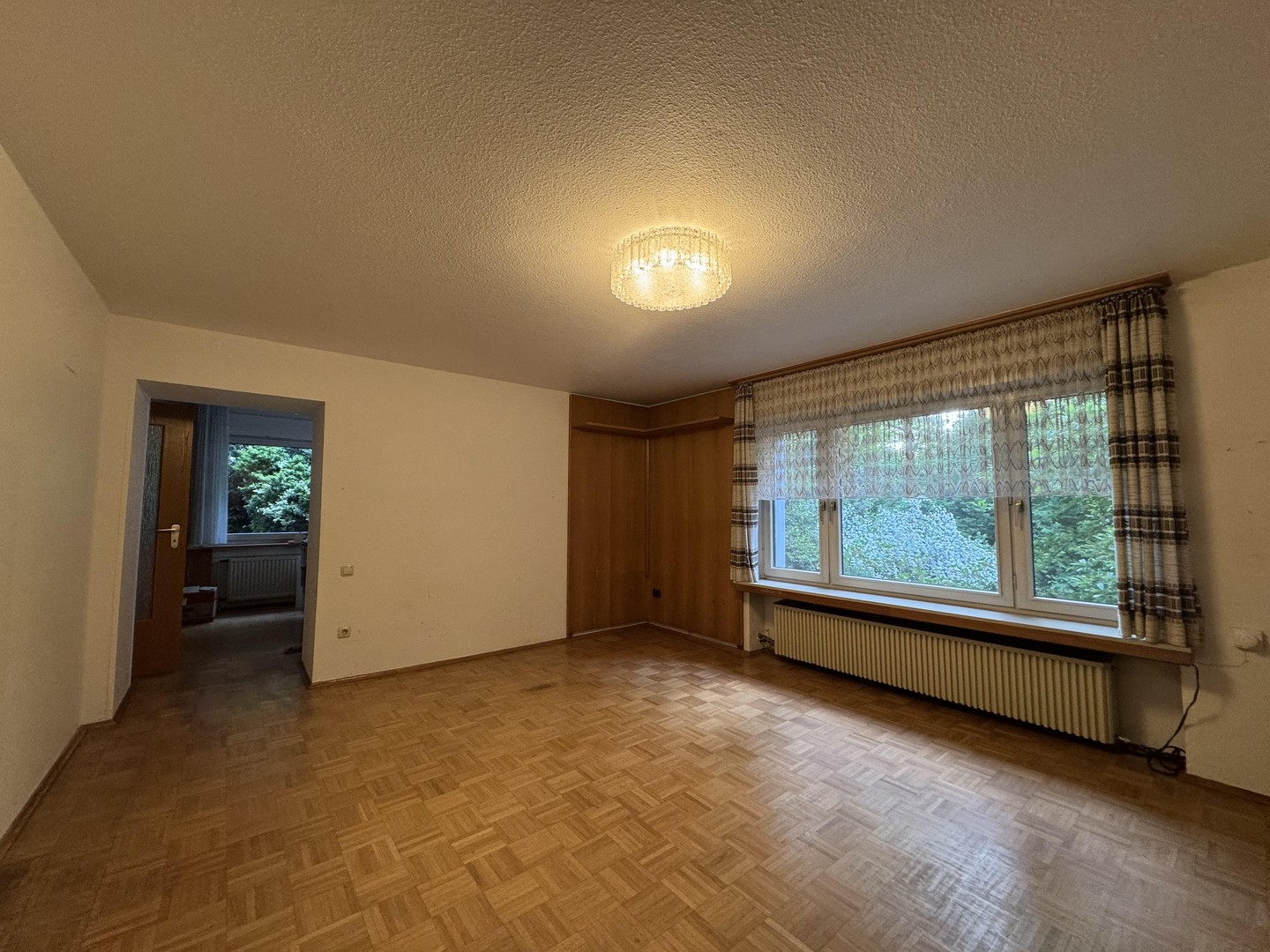 Freistehendes Einfamilienhaus mit Einliegerwohnung in Bergerhausen – Essen – Vorschaubild 28