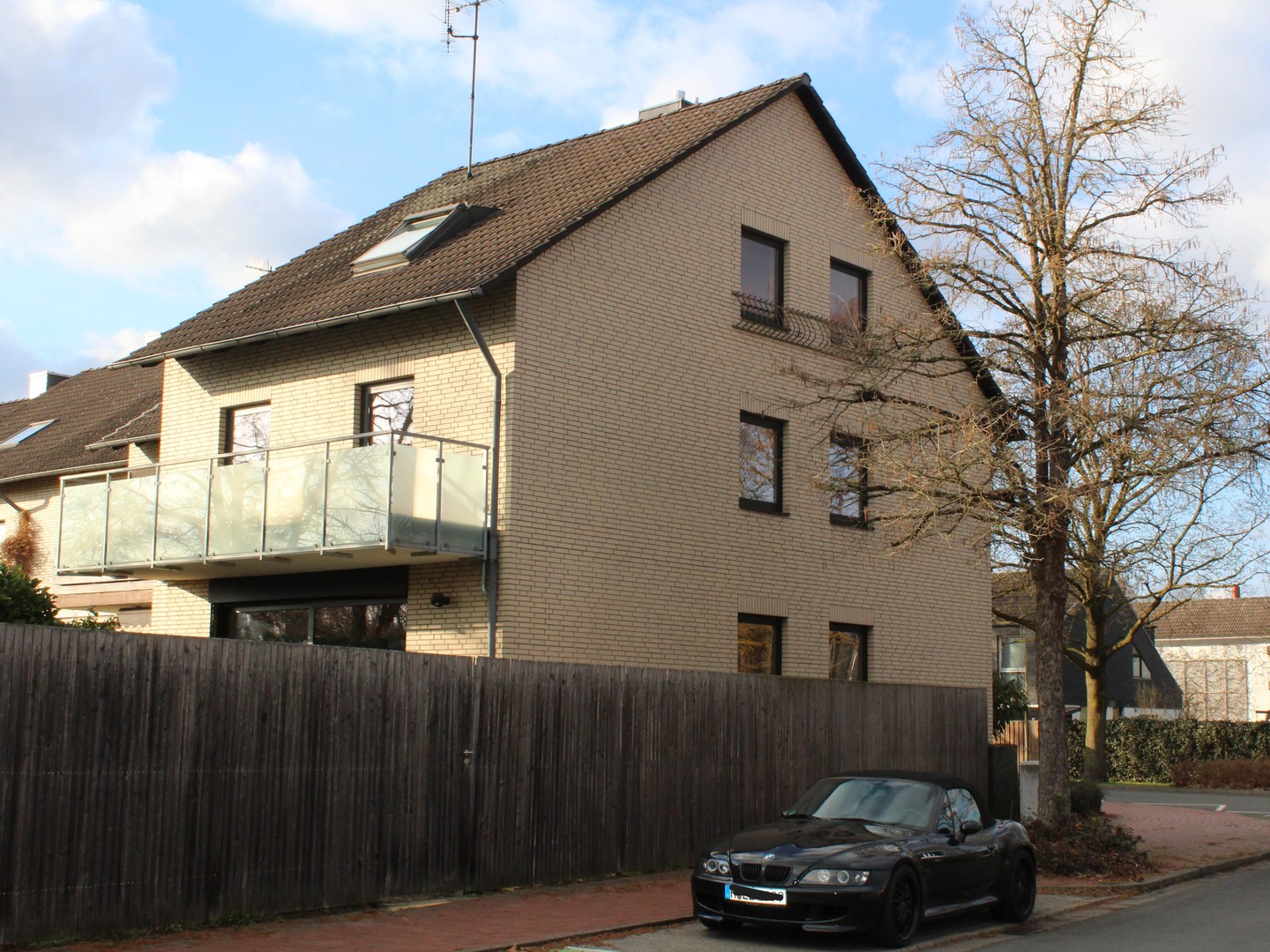 Großzügiges Reihenendhaus in begehrter Lage, provisionsfrei