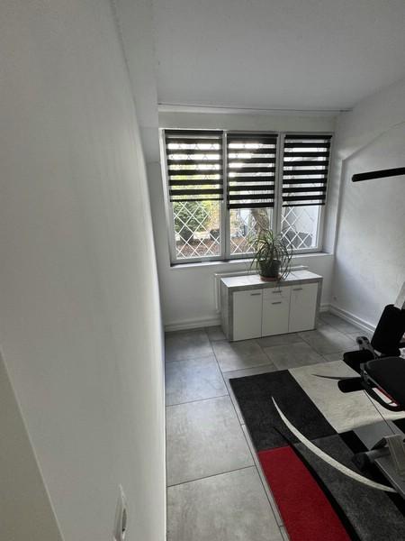 ZFH - mit 2 modernen Wohnungen - WG oder Mehrgenerationenhaus oder Leben und Arbeiten an einem Ort! – Pirmasens – Vorschaubild 30