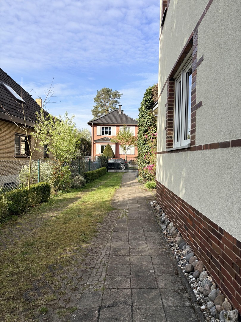 Einfamilienhaus in ruhiger Lage für Familien oder als Anlageobjekt – Berlin – Vorschaubild 22