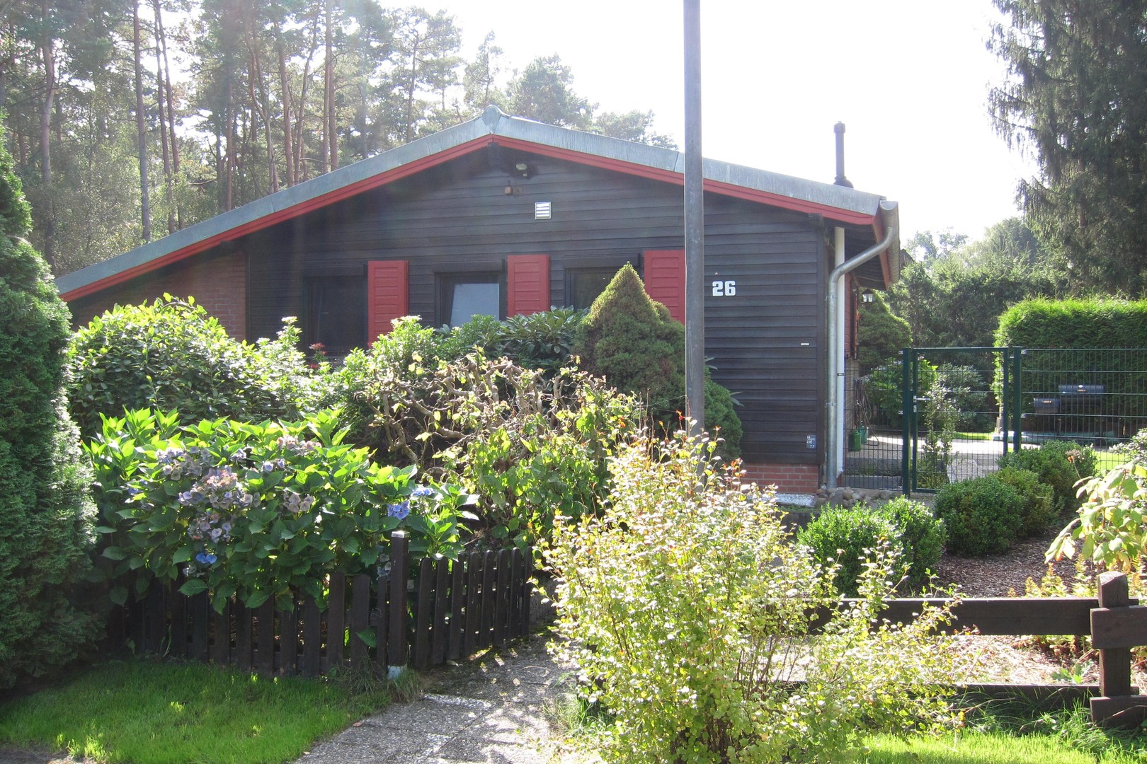 Charmantes und top gepflegtes Holzhaus mit großem Garten / Einfamilienhaus – Neuenkirchen – Vorschaubild 3