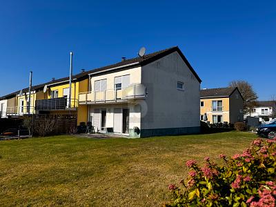 STILVOLL, GROßZÜGIG, LICHTDURCHFLUTET, TERRASSE