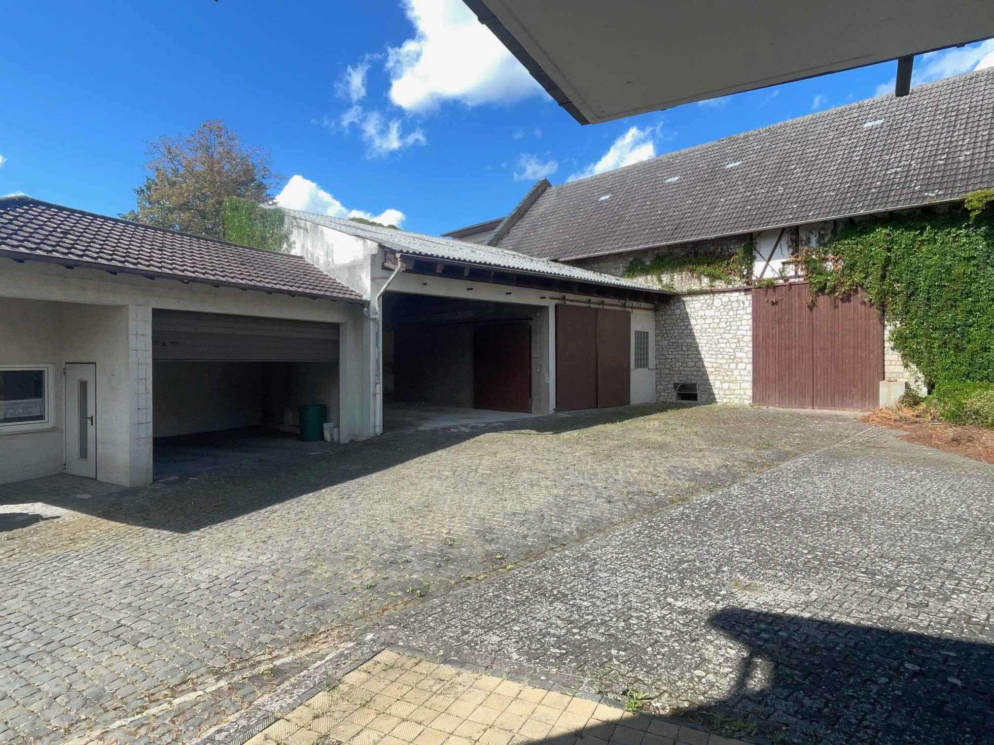 EUPORA® Immobilien: Schöner Winzerhof mit Scheunen und Weinkellern in Essenheim bei Mainz. – Essenheim – Vorschaubild 6
