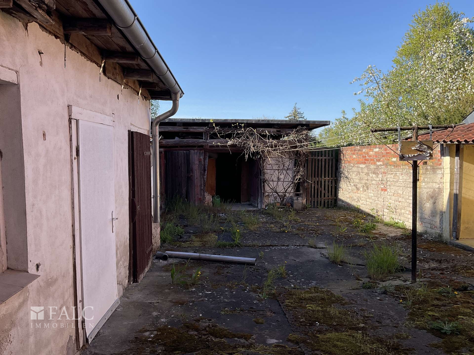 Fachwerkhaus zum Ausbauen in Veltheim – Veltheim – Vorschaubild 23