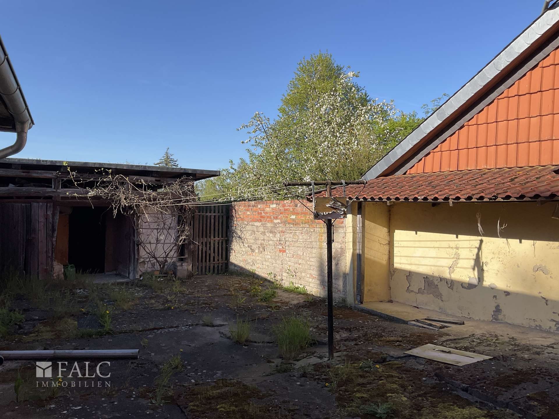 Fachwerkhaus zum Ausbauen in Veltheim – Veltheim – Vorschaubild 24