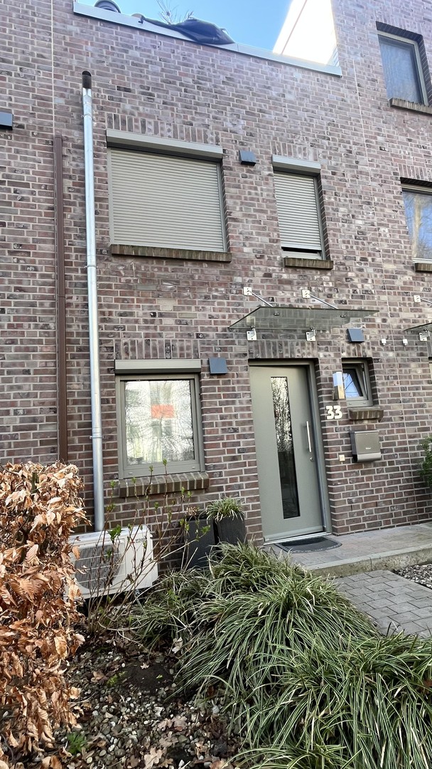 Zentral und ruhig KFW 55 Haus in Bremen – Bremen – Vorschaubild 13