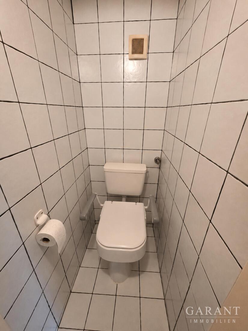 Voll vermietetes 4-Familienhaus auf ca. 1.296 qm Grundstück mit möglichem Entwicklungspotenzial! – Weinstadt – Vorschaubild 10