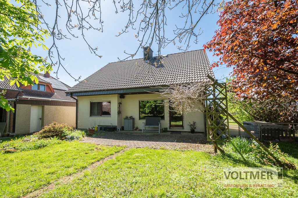 ENTSPANNUNG - Einfamilienhaus mit Garage in Ortsrandlage von Schiffweiler! – Schiffweiler – Vorschaubild 14