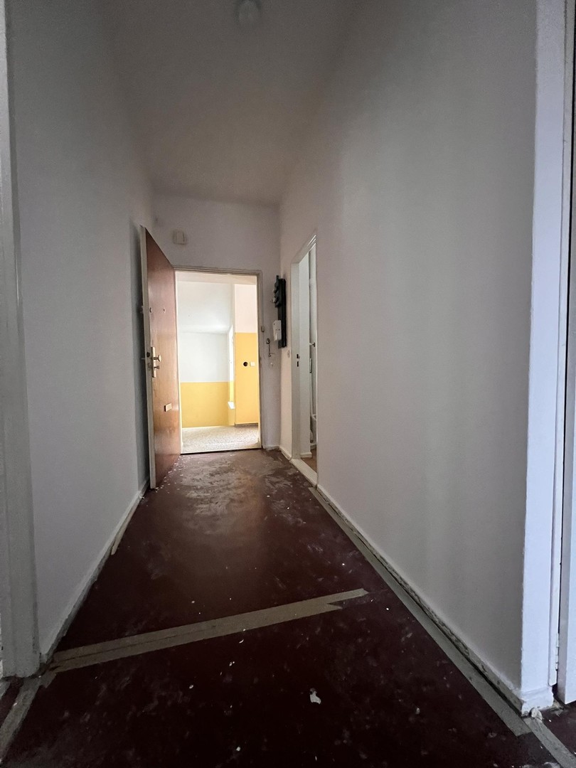 Top Lage!!! Wohnen am Rüdesheimerplatz - freie helle 2 Zimmerwohnung mit viel Potential – Berlin – Vorschaubild 8