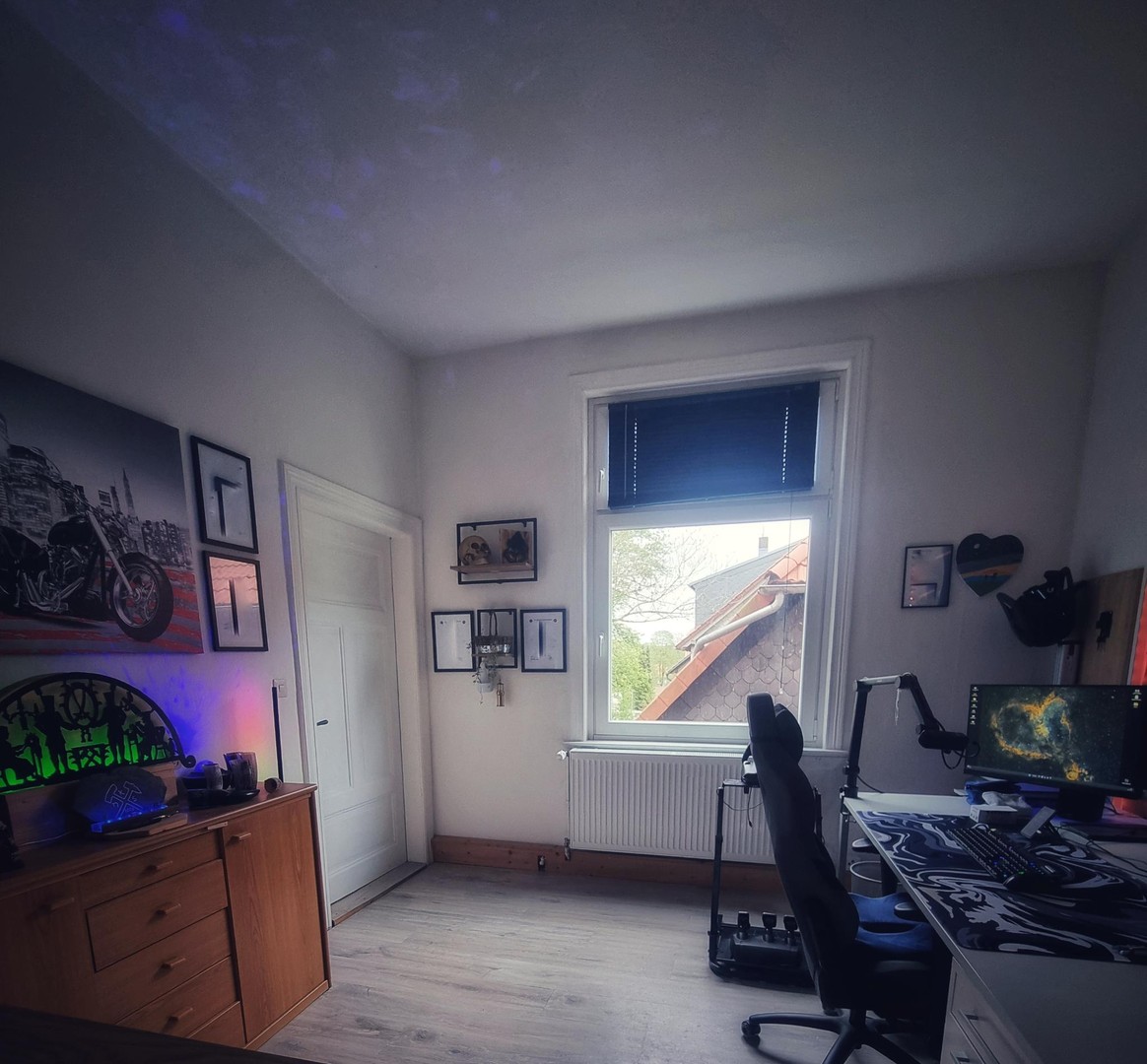 bg