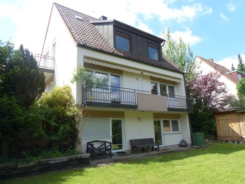 Einfamilienhaus mit Einliegerwohnung in 97456 Dittelbrunn / Schweinfurt (ID 10677)