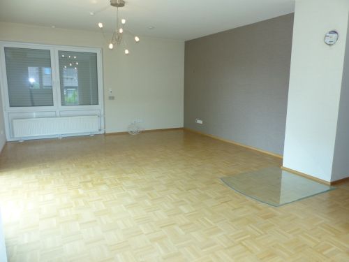 Einfamilienhaus mit Einliegerwohnung in 97456 Dittelbrunn / Schweinfurt (ID 10677) – Dittelbrunn – Vorschaubild 4