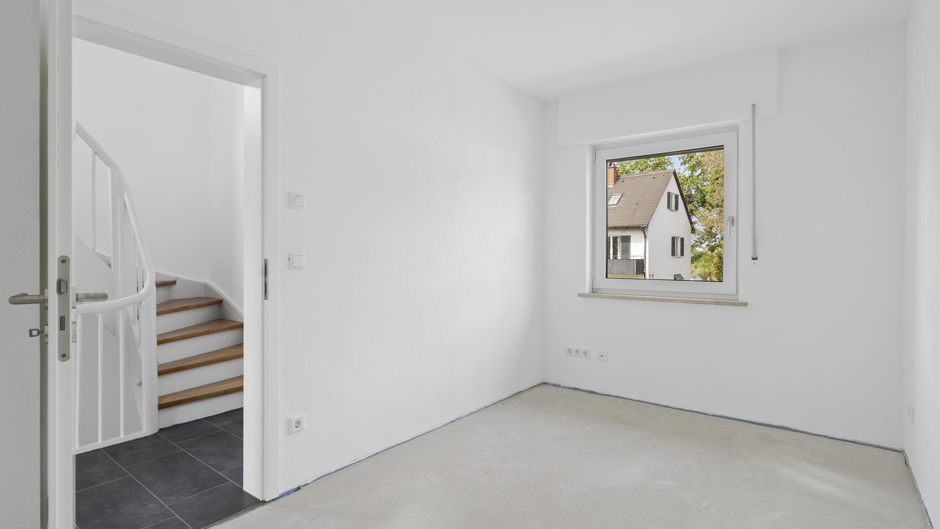 Kernsaniertes Reiheneckhaus mit Garten in Ingolstadt-Nord – Ingolstadt – Vorschaubild 11