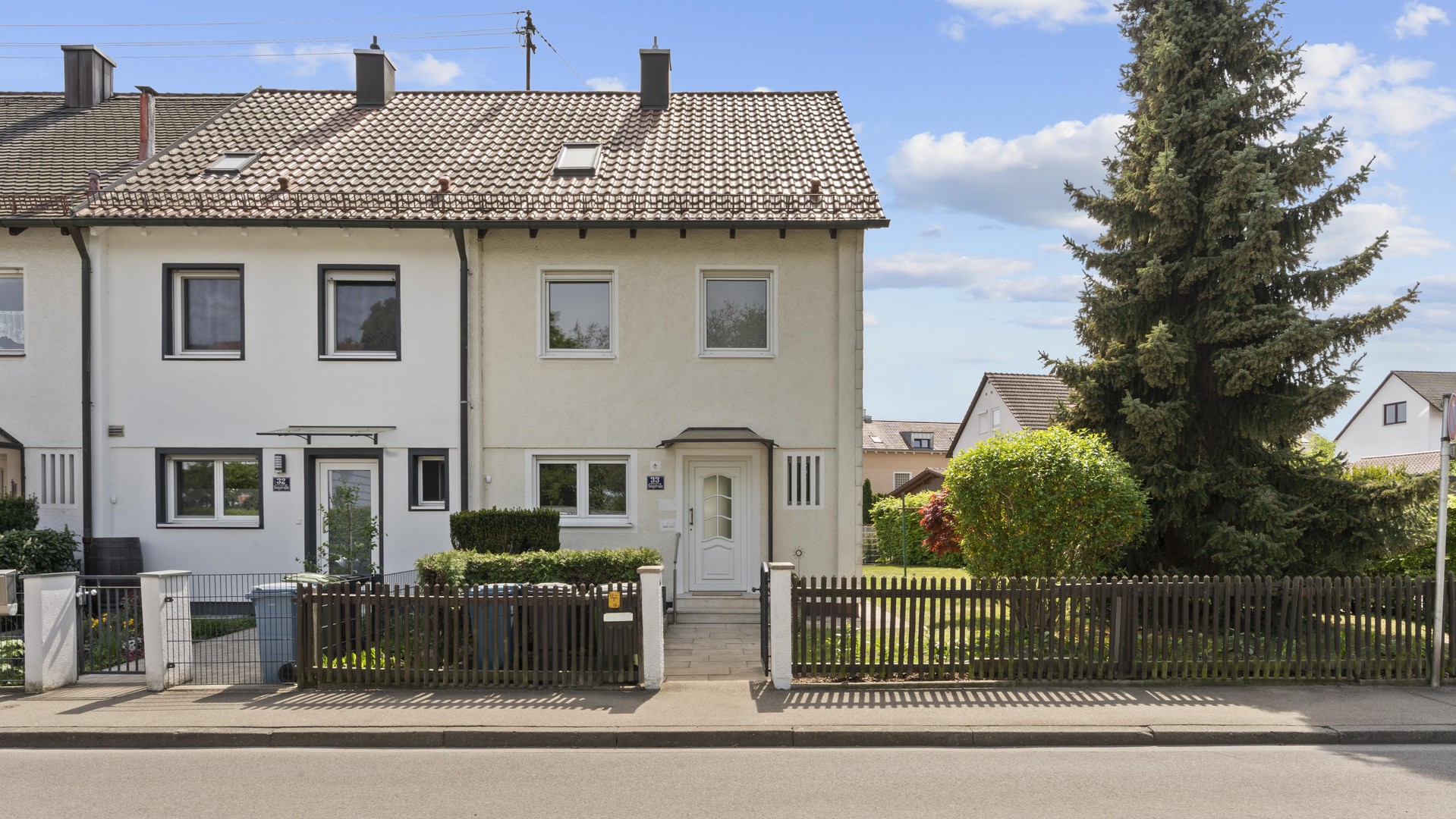 Kernsaniertes Reiheneckhaus mit Garten in Ingolstadt-Nord – Ingolstadt – Vorschaubild 32