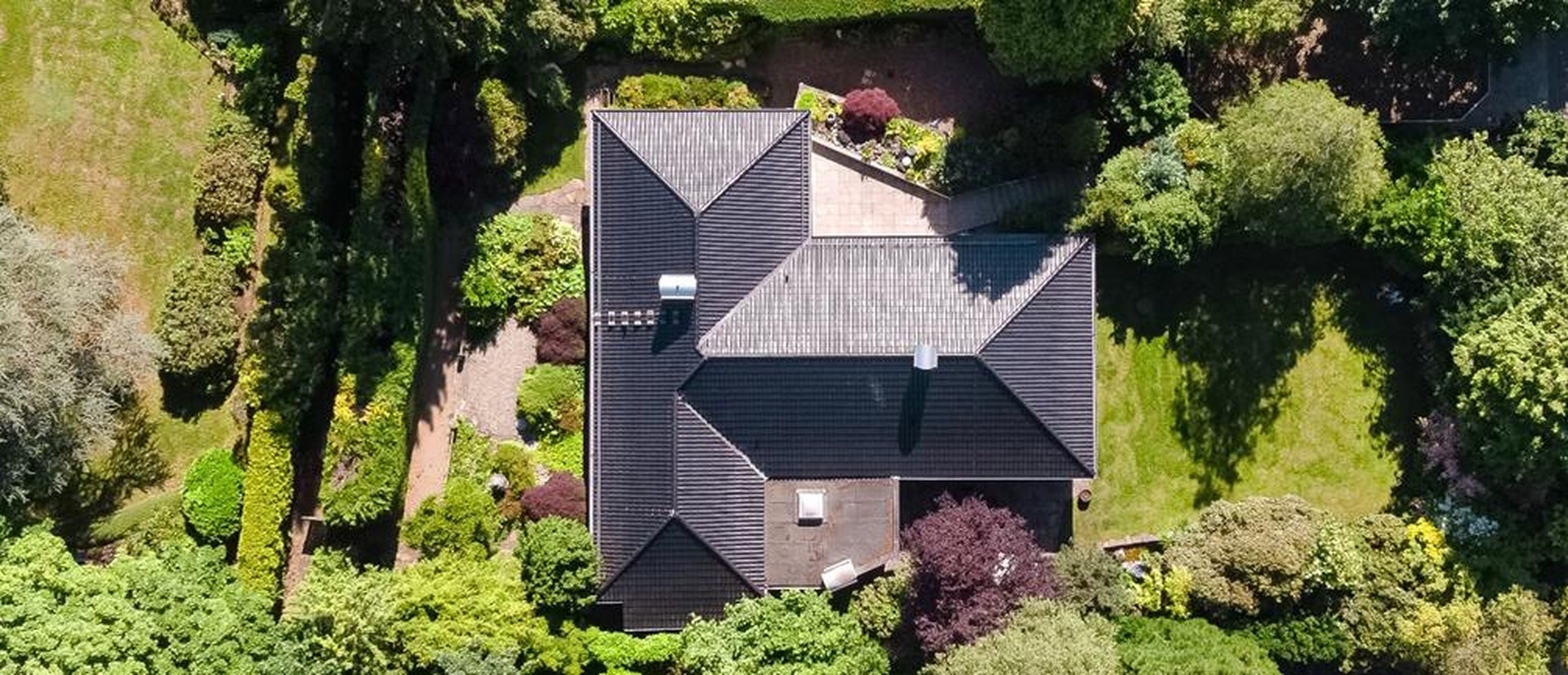 Exklusive Villa in Königsteins Bestlage – großzügig und mit außergewöhnlichem Entwicklungspotenzial – Königstein – Vorschaubild 10