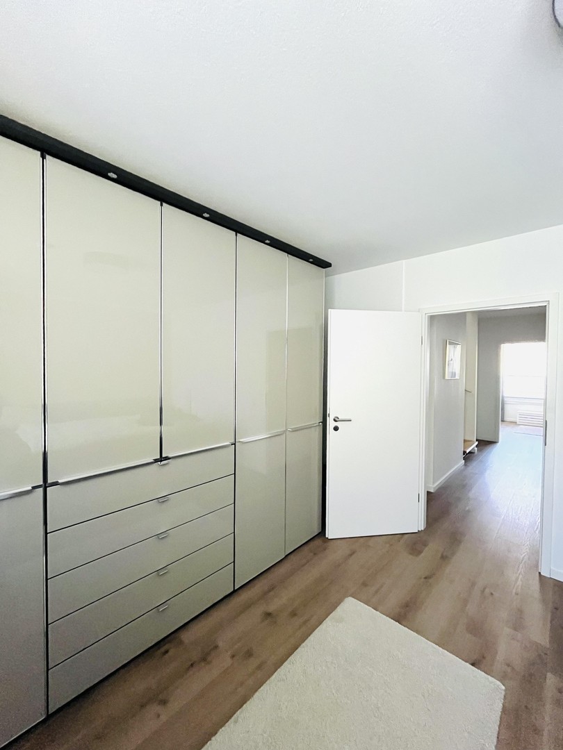 Modernes, neuwertiges Reihenendhaus am Waldrand, urbaner Lifestyle trifft Naturparadies in Alzey – Alzey – Vorschaubild 7