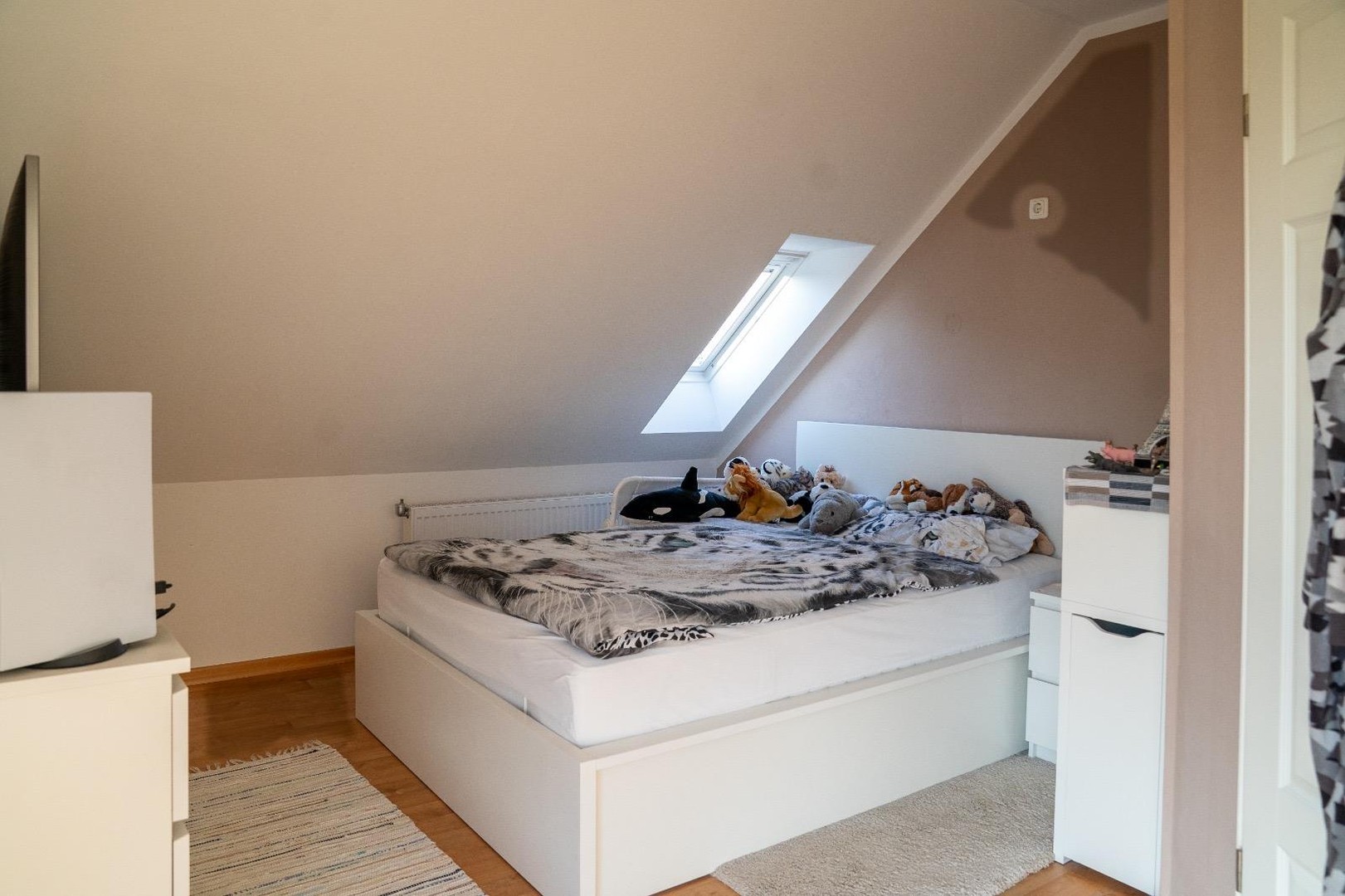 Wunderschönes Familien Reihenendhaus mit Feldrandlage! – Nidderau – Vorschaubild 17
