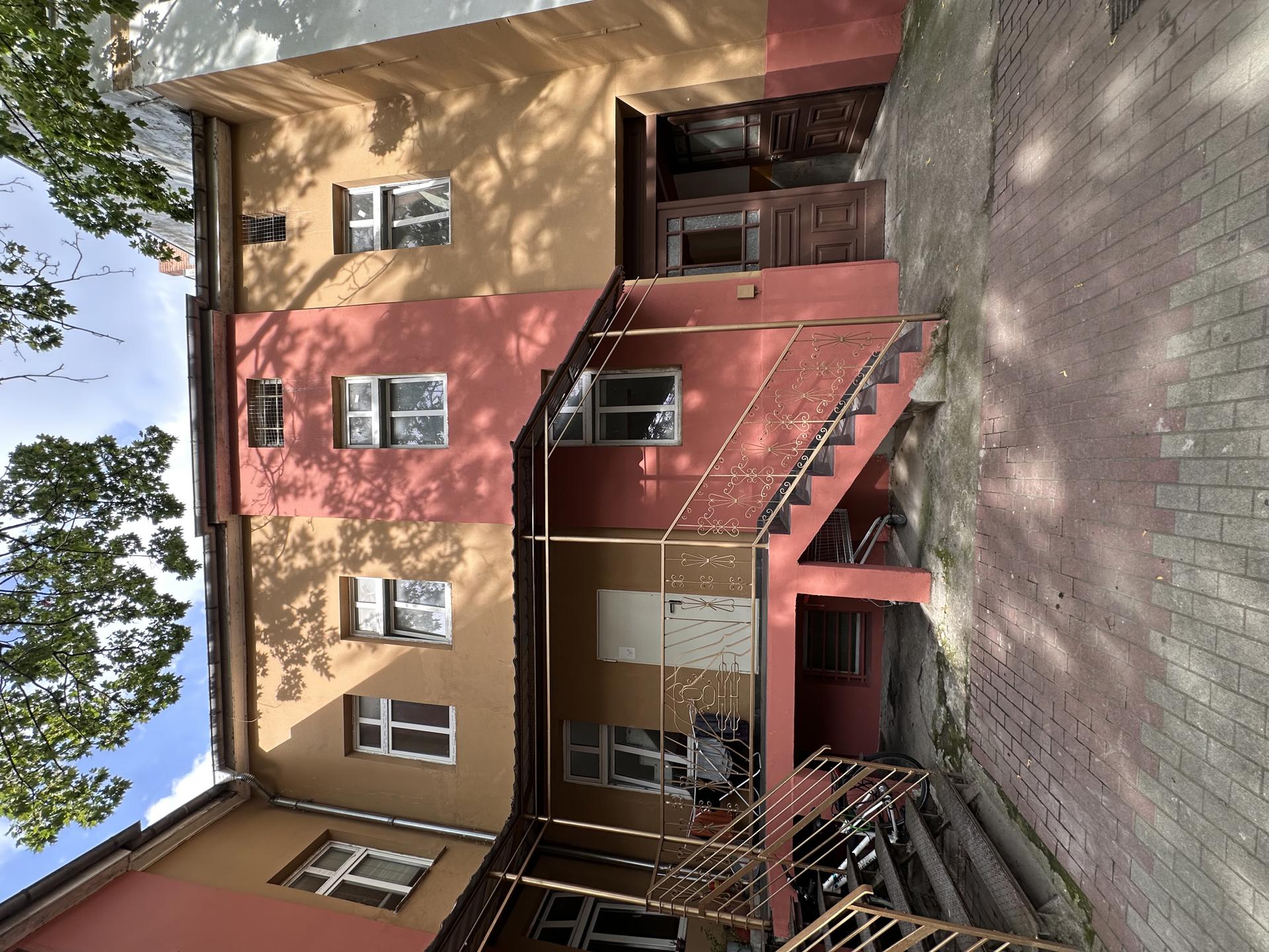 Attraktives Mehrfamilienhaus als Renditeobjekt in Berlin-Lichtenberg – Berlin – Vorschaubild 3