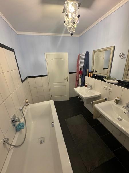 Schöner Wohnen war gestern - heute ist schöner leben - mit Pool, Sauna, ELW mögl! Ein Traumhaus! – Birlenbach – Vorschaubild 23