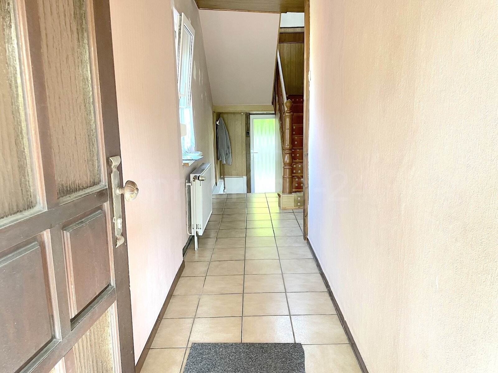 ++ TOP RENDITE MÖGLICH!! ++ EIN- ZWEIFAMILIENHAUS MIT GROSSEM POTENTIAL!! ++ – Fuldatal – Vorschaubild 2