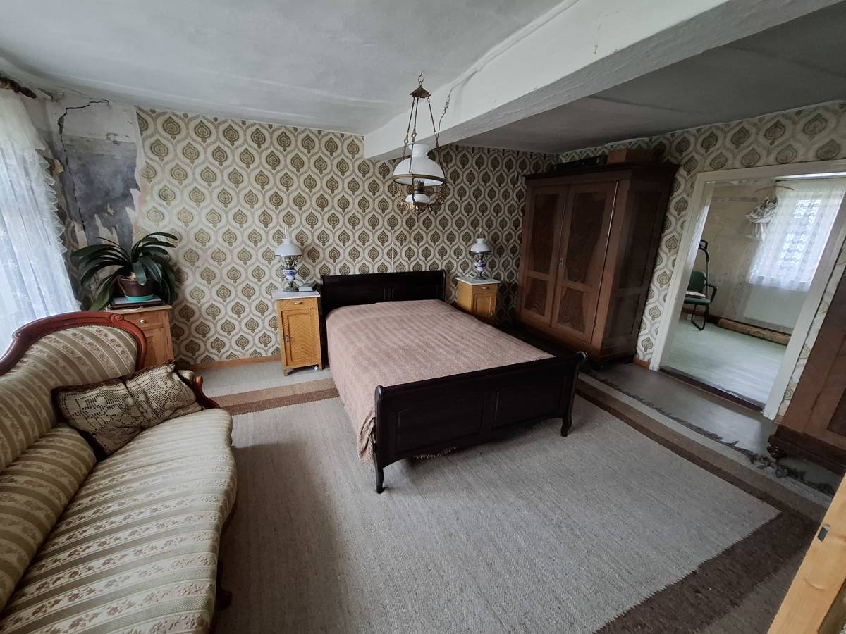 Möbliertes Fachwerk-Ferienhaus + 1 Wohng. + 1APP. – Goddert – Vorschaubild 10