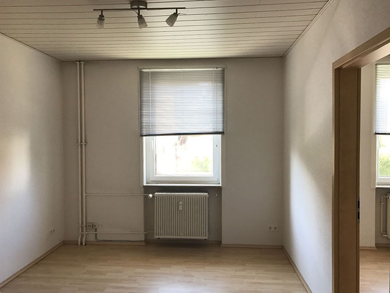 Begehrte Lage in Mainz-Bretzenheim: Attraktives MFH mit 4 Einheiten, Garten und 3 KFZ-Stellplätzen – Mainz – Vorschaubild 6