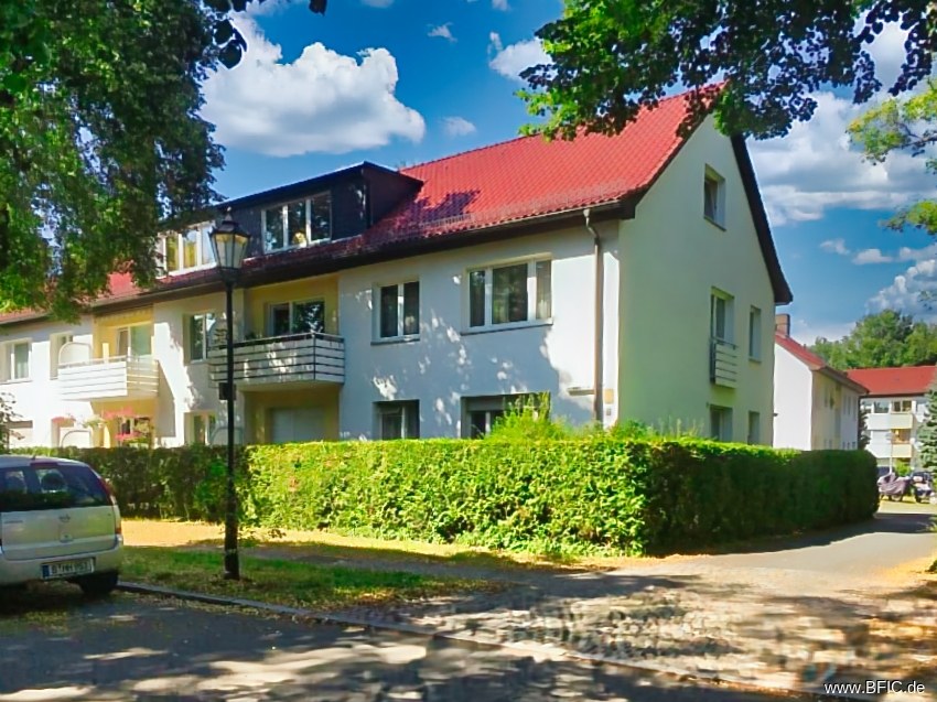 bezugsfrei, hell, ruhig: 2-Zi.-Whg mit Balkon an der Dorfaue Alt-Lankwitz – Berlin Alt-Lankwitz – Vorschaubild 2