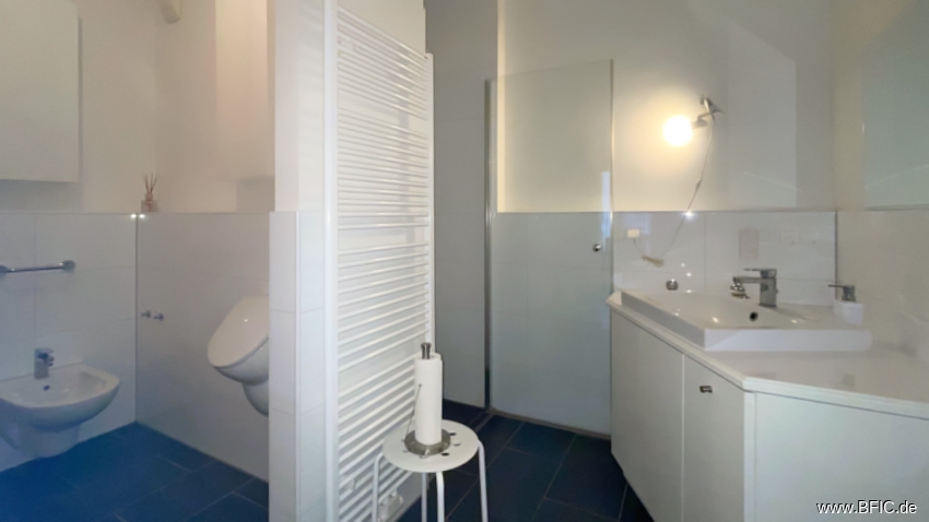 Neubau in Mitte - elegante MÖBLIERTE 2-Zi.-Wohnung mit großem Balkon – Berlin Mitte – Vorschaubild 21