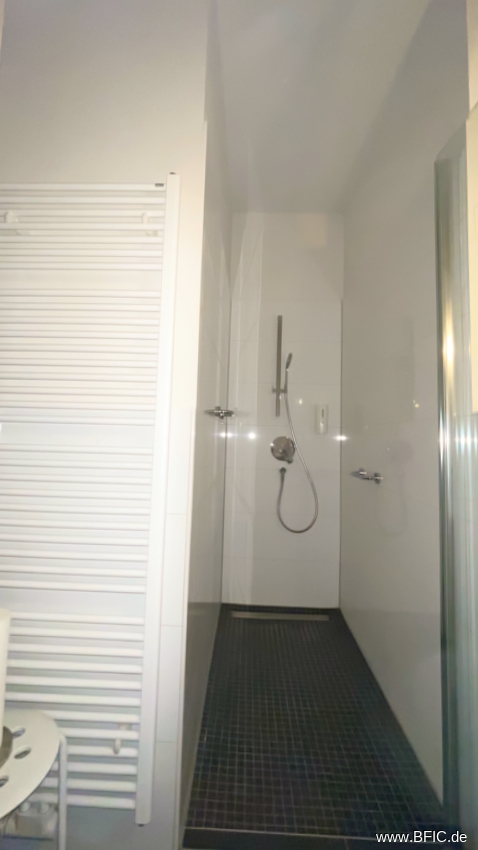 Neubau in Mitte - elegante MÖBLIERTE 2-Zi.-Wohnung mit großem Balkon – Berlin Mitte – Vorschaubild 22