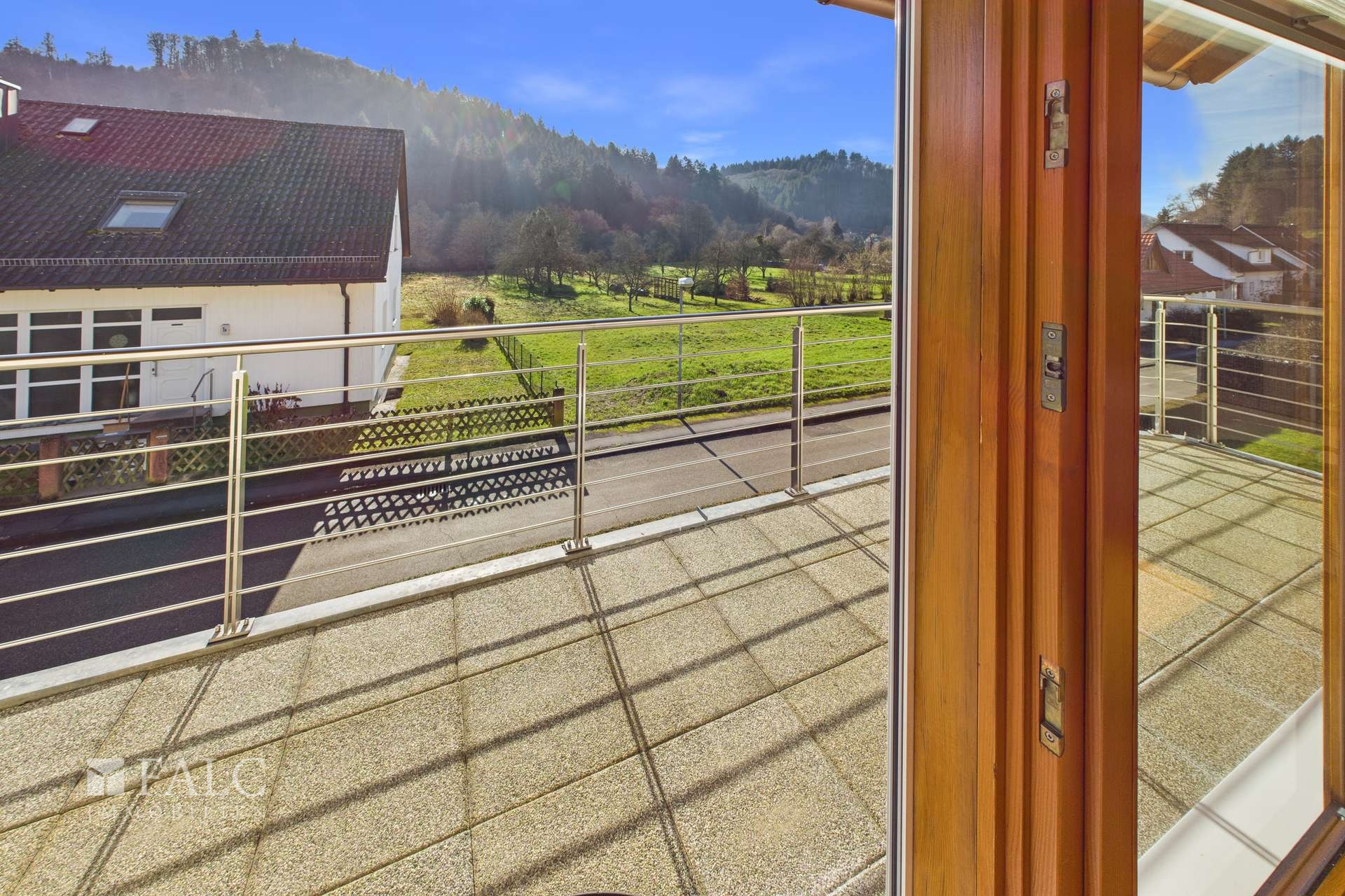 Großzügiges Einfamilienhaus mit Einliegerwohnung und Pool in ruhiger Lage – Herbolzheim – Vorschaubild 24