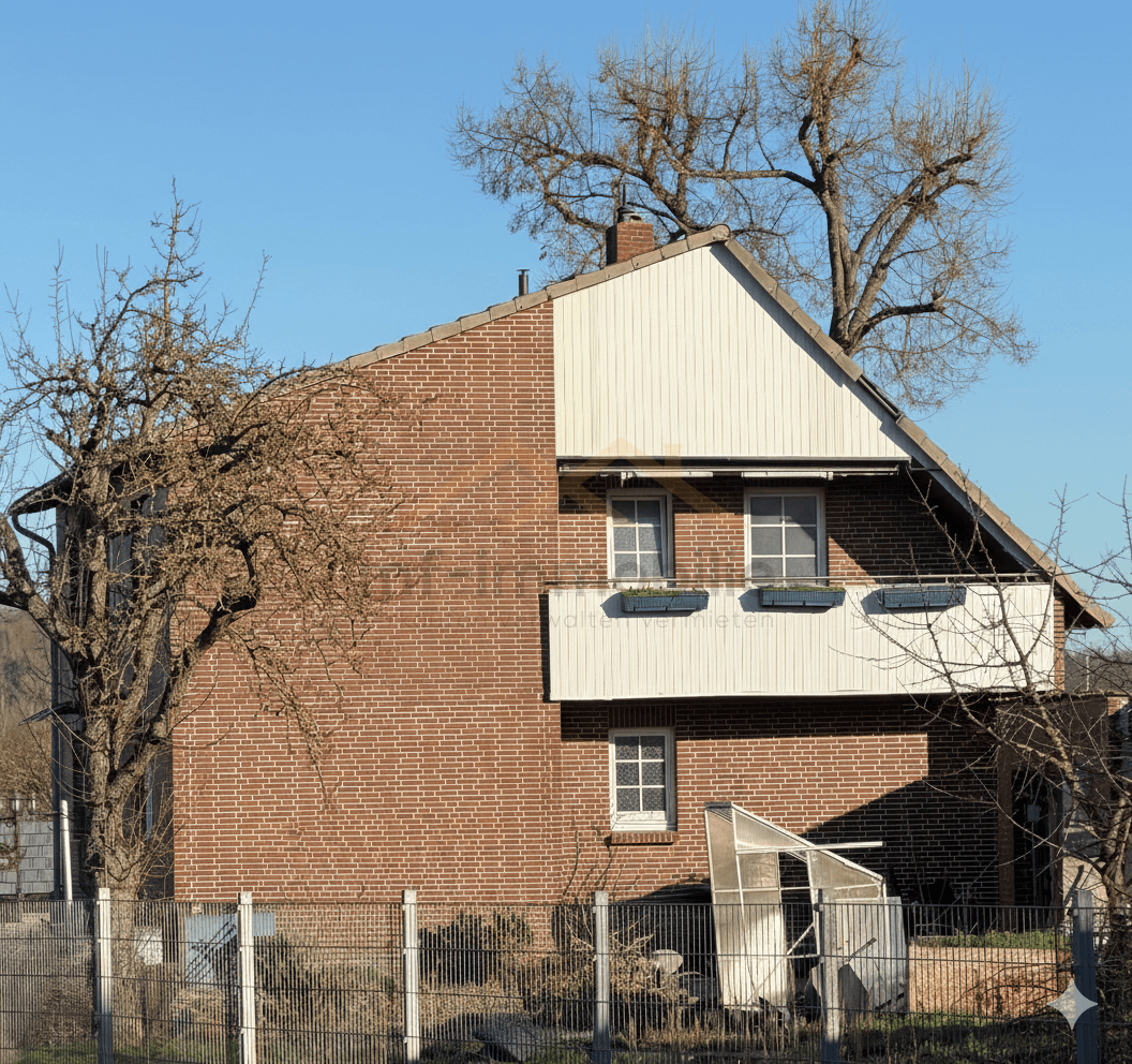 1-2 Familienhaus in ruhiger Lage 182 m2 in Grasleben, Mietkauf möglich – Grasleben – Bild 1 von 3