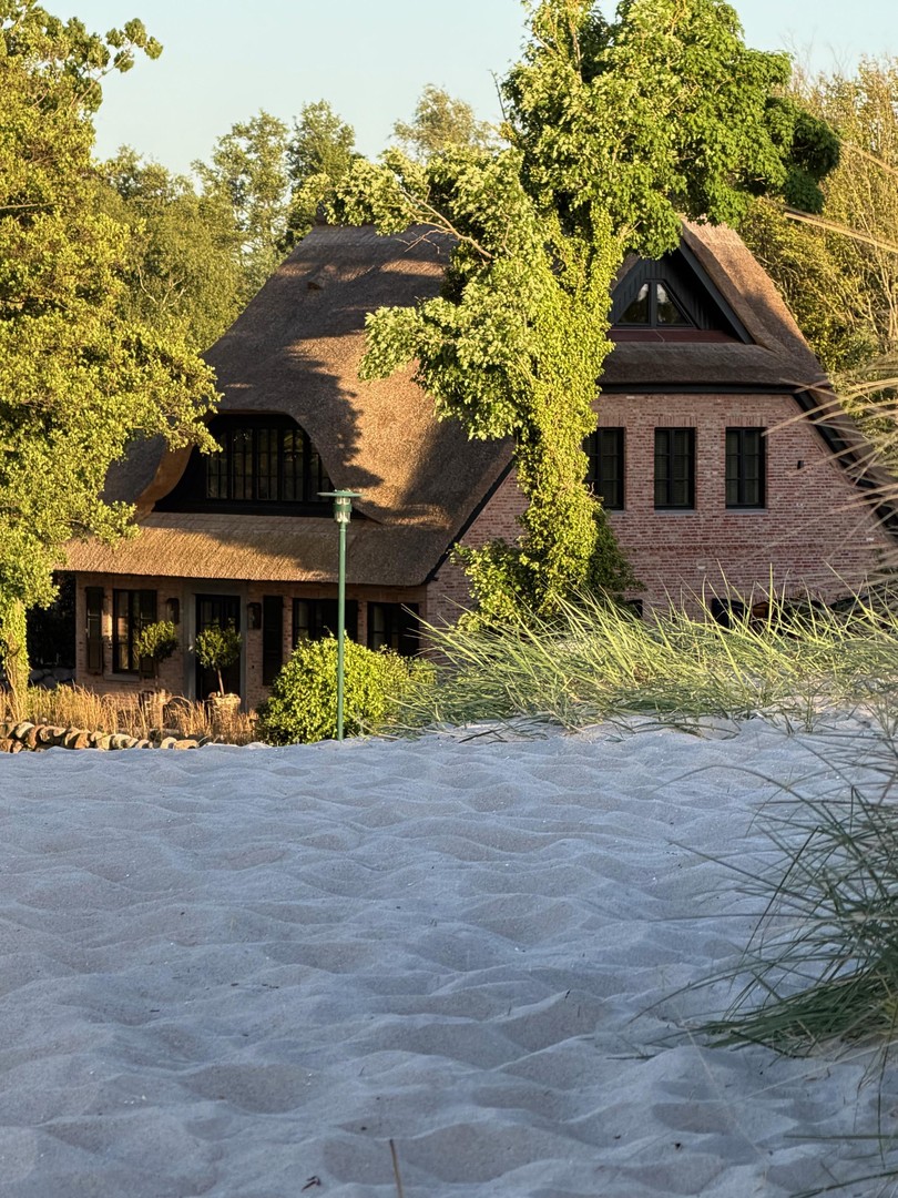 Meeresrauschen inklusive: TRAUMHAUS in erster Reihe von Ahrenshoop – Ostseebad Ahrenshoop – Vorschaubild 27