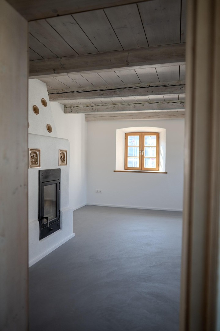 Einzigartiges Bauernhaus 1482 – Luxus-Sanierung & Erstbezug – Vogtareuth – Vorschaubild 5