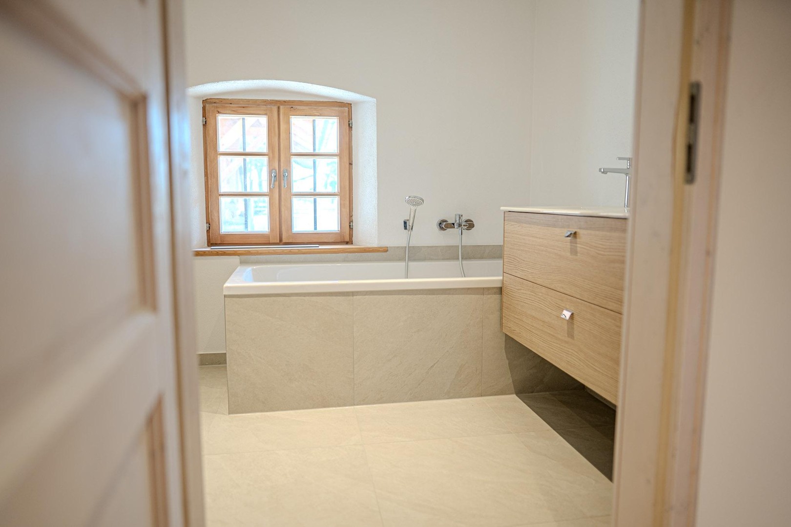 Einzigartiges Bauernhaus 1482 – Luxus-Sanierung & Erstbezug – Vogtareuth – Vorschaubild 16