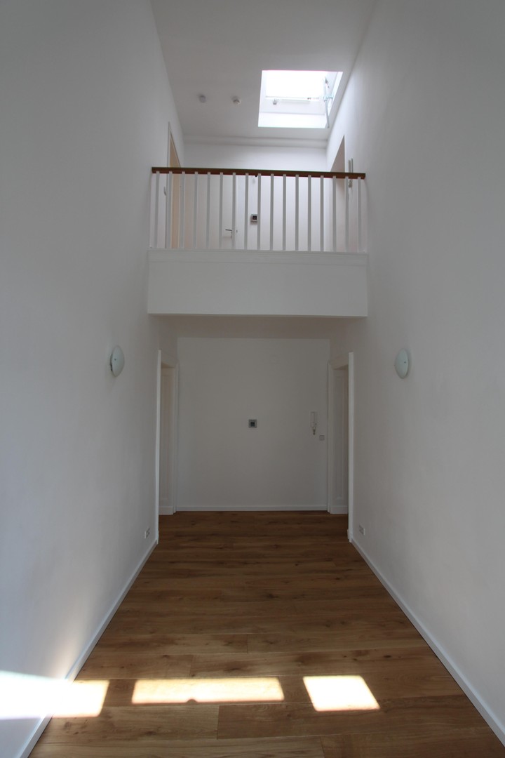 Urbanes Dachgeschoss-Loft über zwei Etagen direkt am Ostkreuz – Berlin – Vorschaubild 5