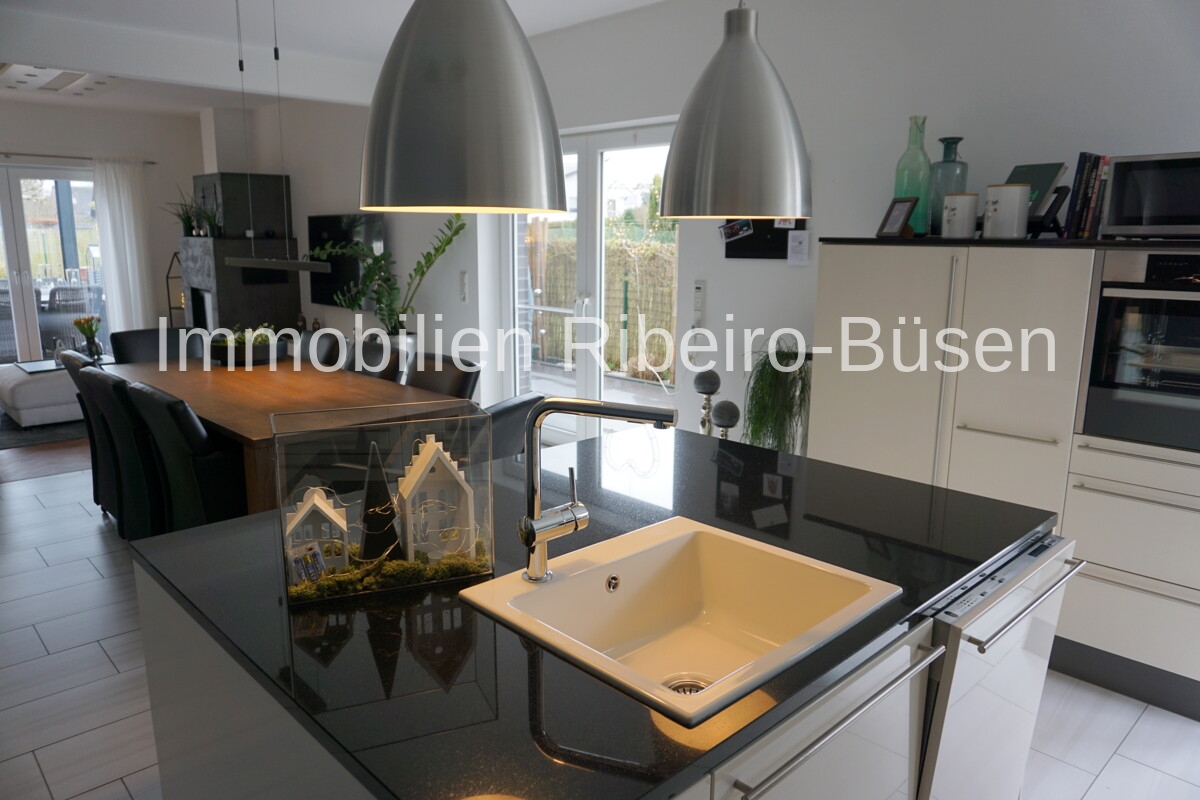 Modernes Einfamilienhaus mit exklusiver Ausstattung und traumhaftem Garten – Mönchengladbach / Bettrath-Hoven – Vorschaubild 8
