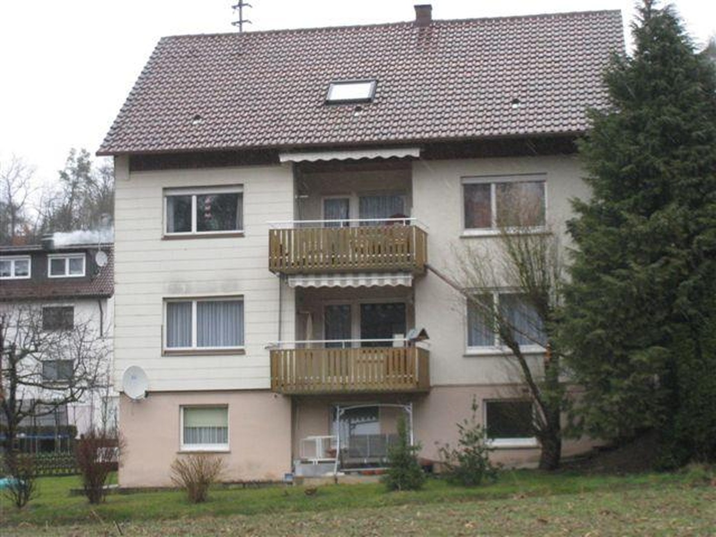 bg