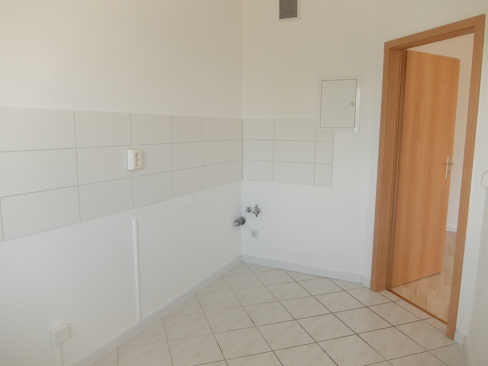 2-Zimmer-Wohnung mit Duschwanne, Aufzug ebenerdig ... – Chemnitz – Vorschaubild 11