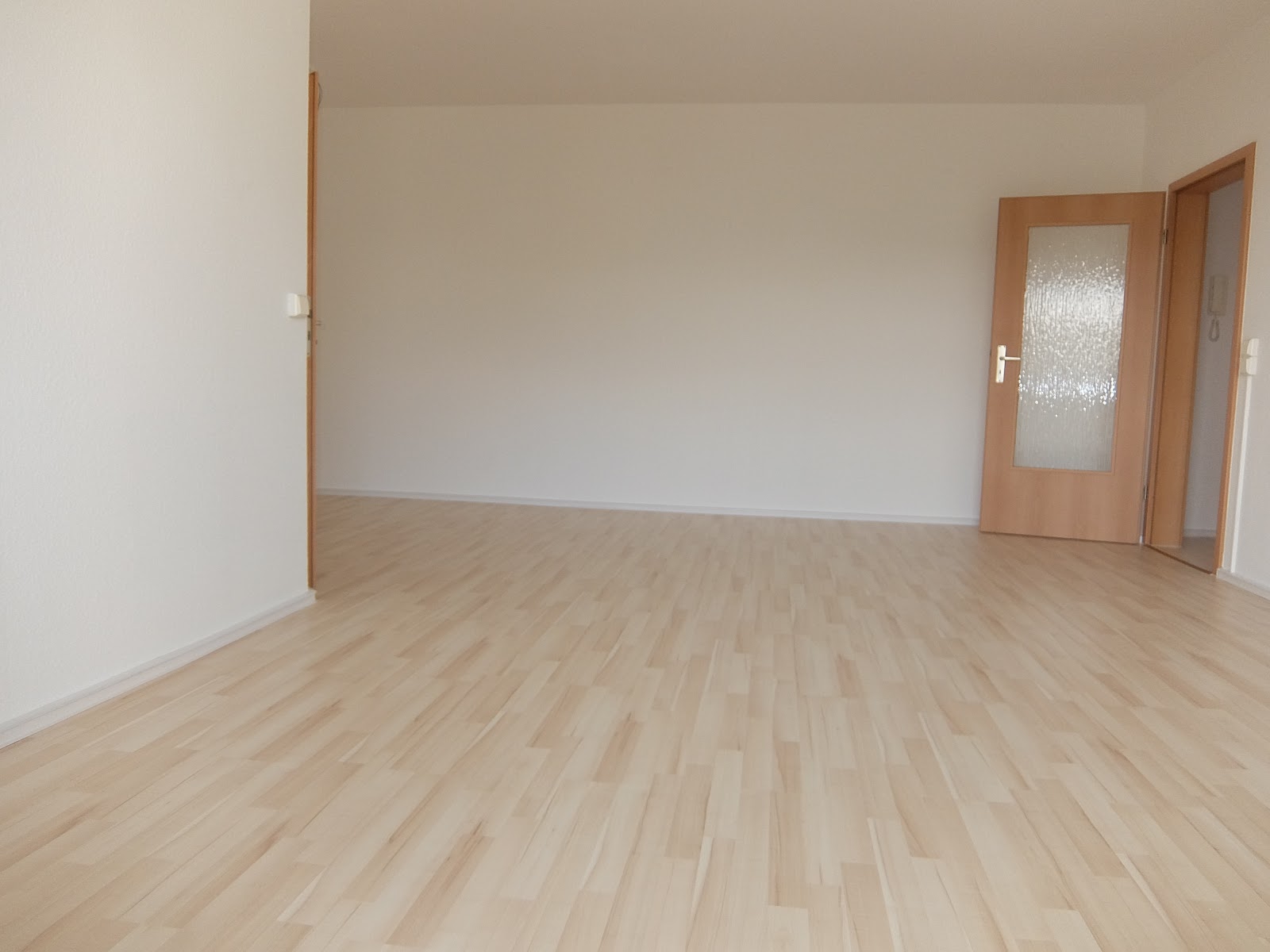 2-Zimmer-Wohnung mit Duschwanne, Aufzug ebenerdig ... – Chemnitz – Vorschaubild 13