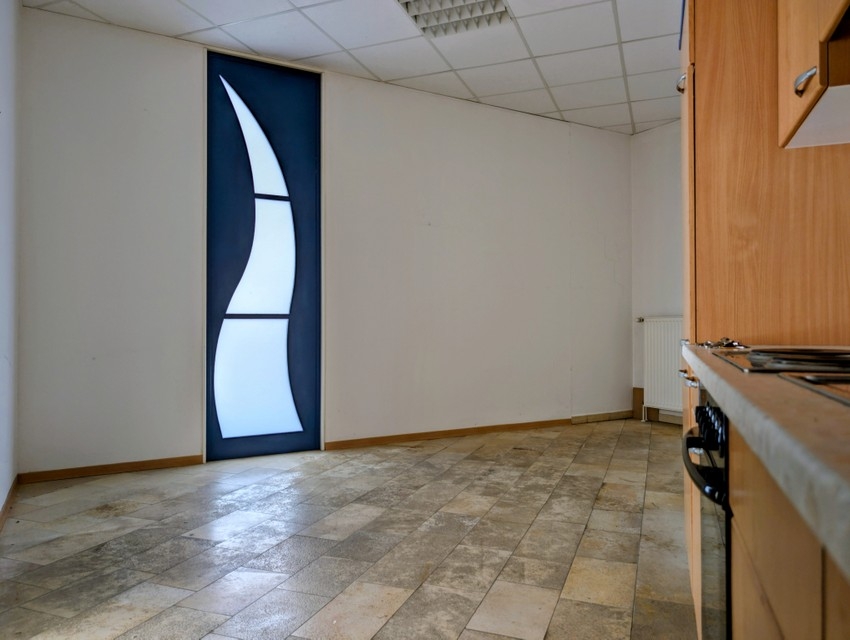 bg