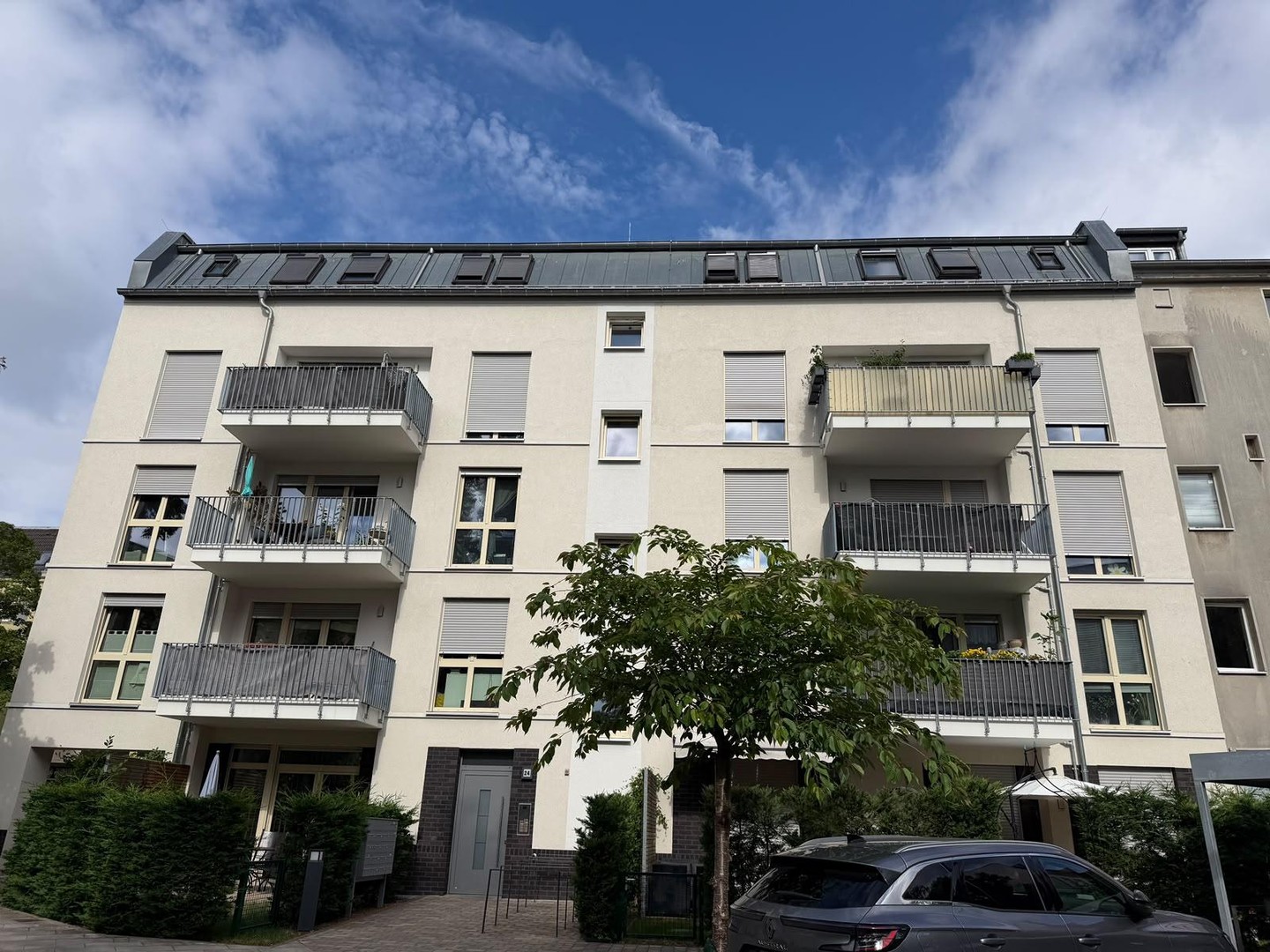 Exklusive penthouseähnliche Dachterrassenwohnung - Design. Ruhe. Privatsphäre. – Berlin – Bild 1 von 10