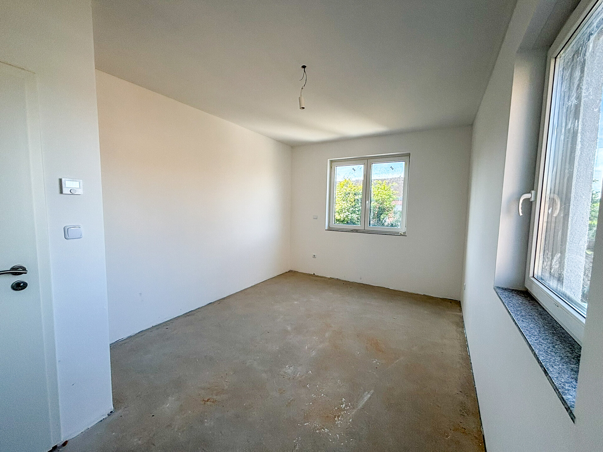 Neubau-Einfamilienhaus mit Garage und Garten - viel Potenzial zur individuellen Fertigstellung – Übach-Palenberg – Vorschaubild 23