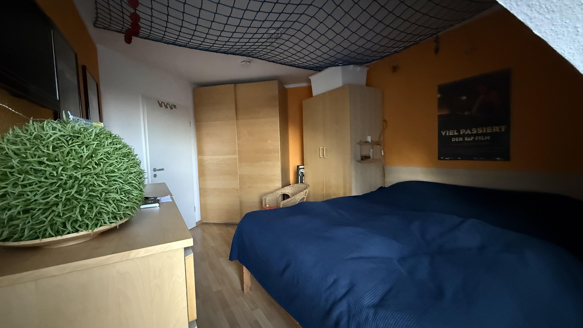 Ruhige 3 Zi Dachgeschosswohnung in gepflegter, grüner Anlage – Berlin – Vorschaubild 8