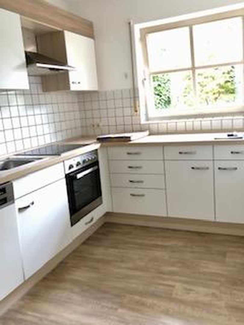 Reihenhaus mit fünf Zimmern in Wiesbaden, Südost – Wiesbaden – Vorschaubild 2