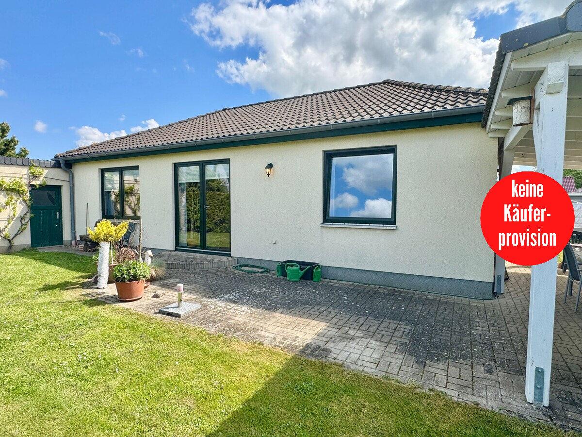 HORN IMMOBILIEN ++ RESERVIERT! Einfamilienhaus im Bungalowstil in Chemnitz bei Neubrandenburg