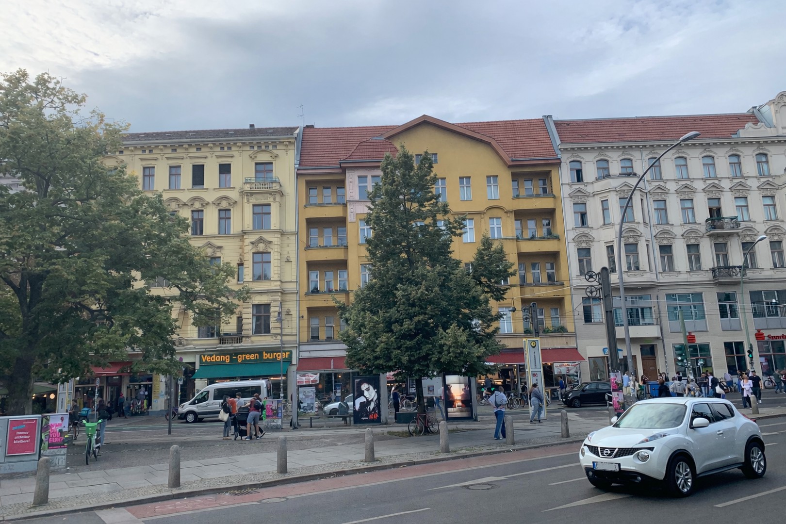 Lichtdurchflutetes Altbau-Juwel in der Kastanienallee – Berlin – Vorschaubild 24