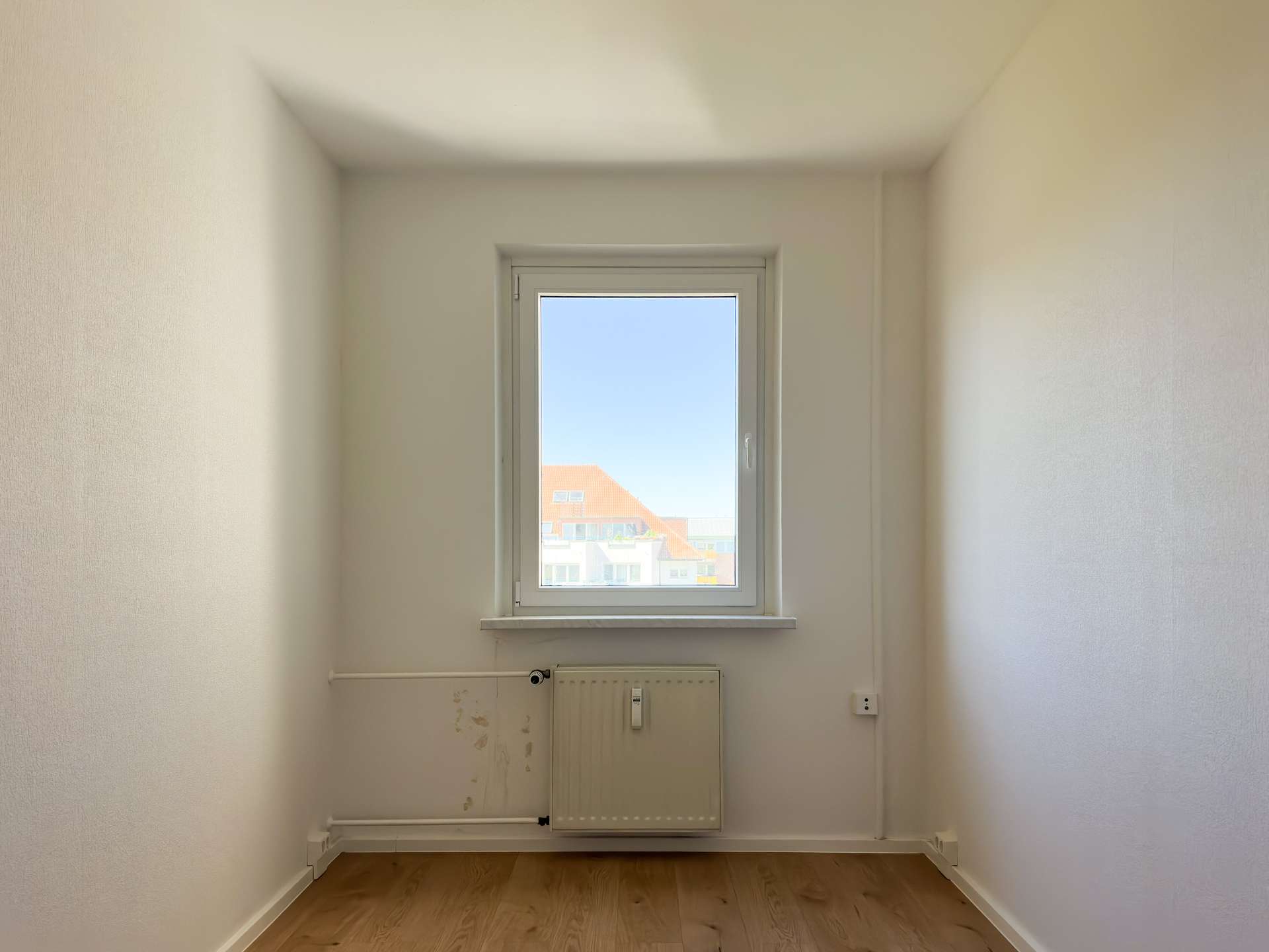 Ab sofort bezugsfrei: Idyllisches Wohnumfeld | Sonniger Südostbalkon | Aufzug | Fernwärme – Leipzig – Vorschaubild 6